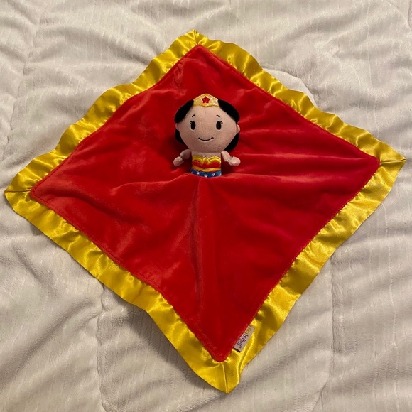 Wonder Woman Itty Bittys Hallmark DC Comics Plush Baby Security Blanket Lovey - Picture 2 of 3